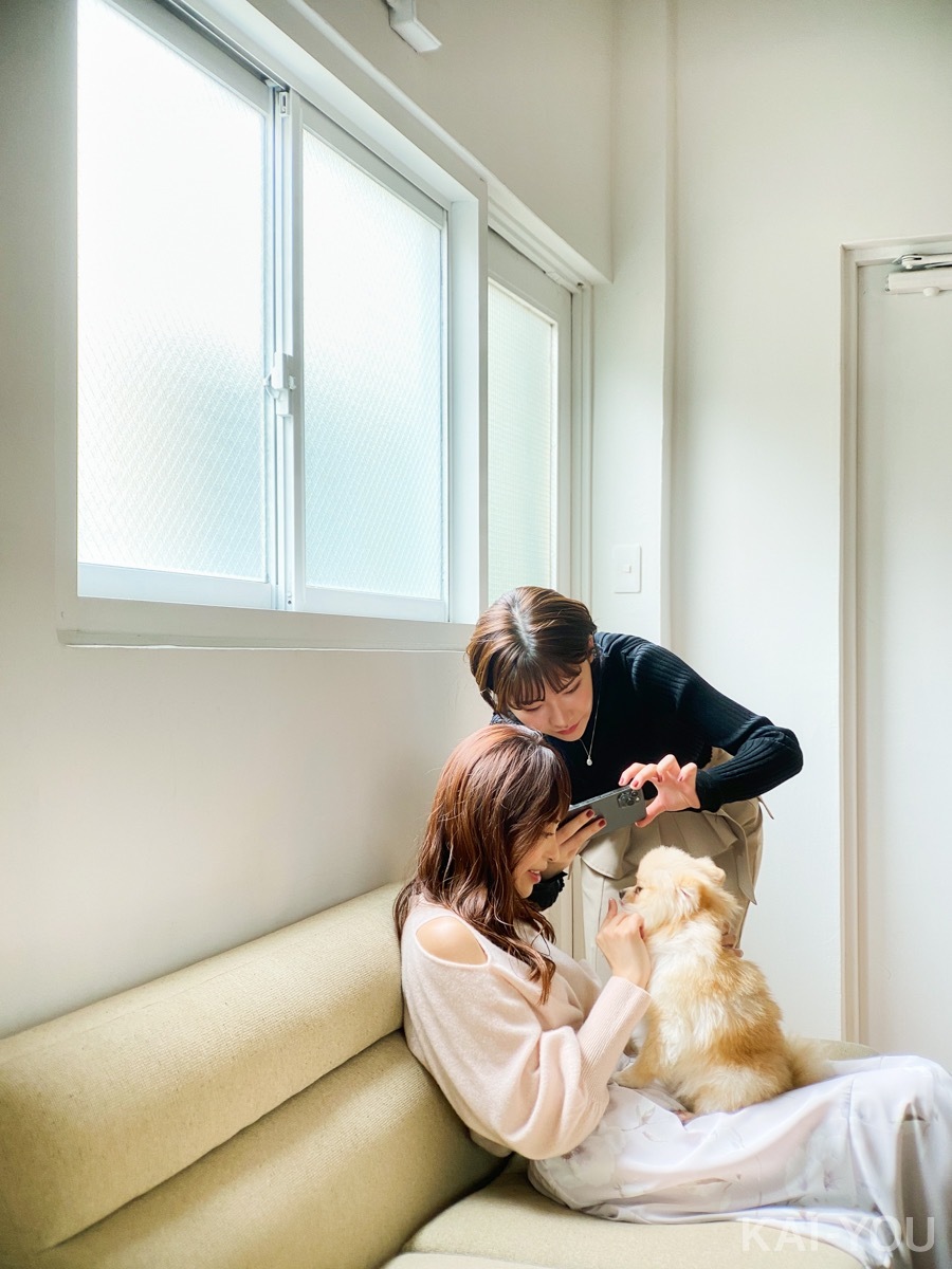 セクシー女優　深田えいみさんと桜もこさん