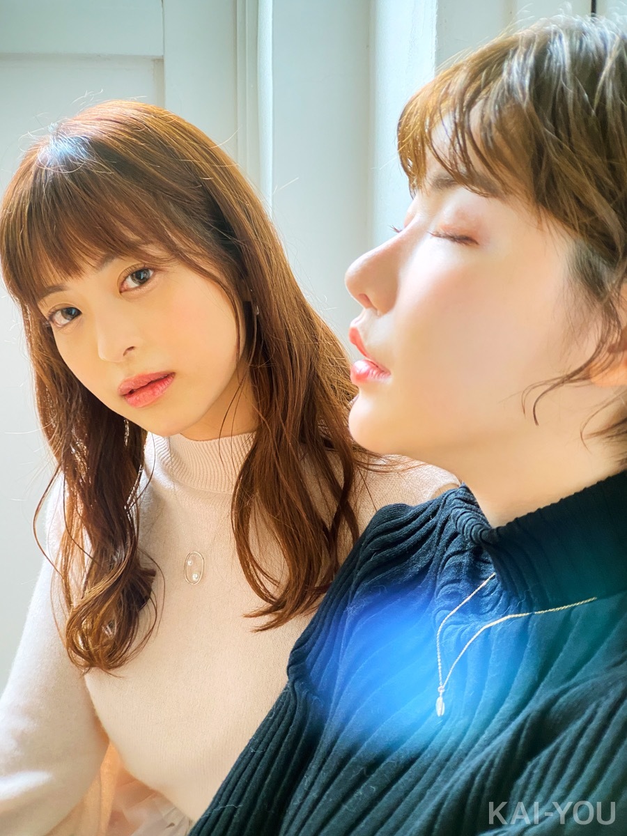 セクシー女優　深田えいみさんと桜もこさん