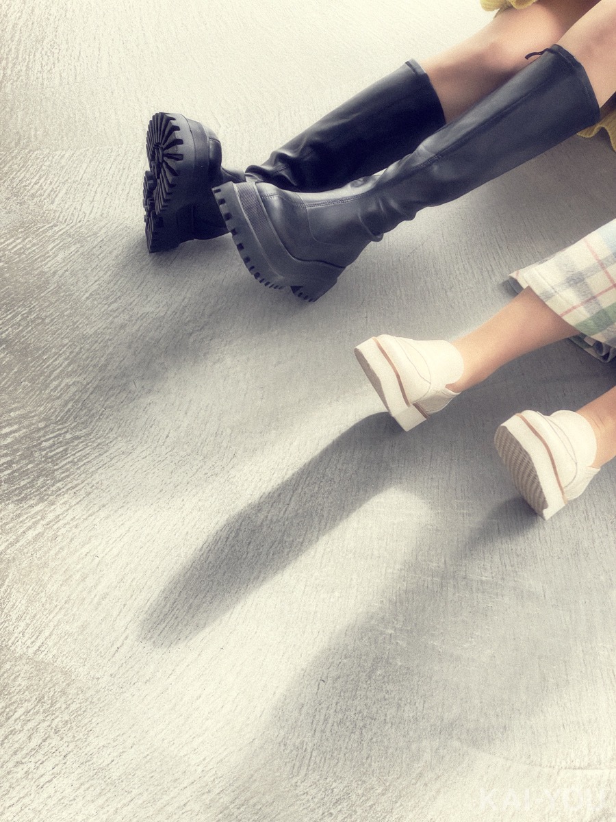 セクシー女優　八木奈々さんと加美杏奈さん