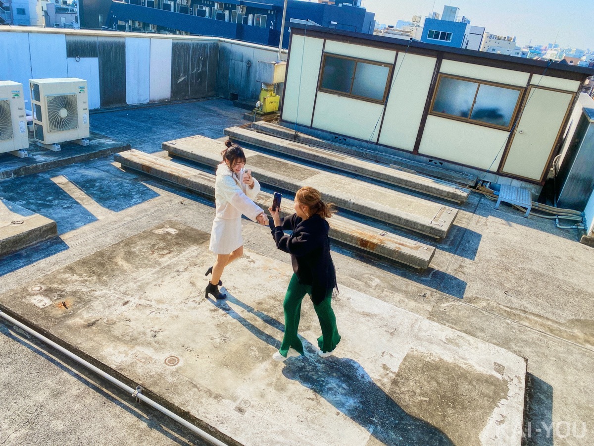 セクシー女優　八木奈々さんと加美杏奈さん