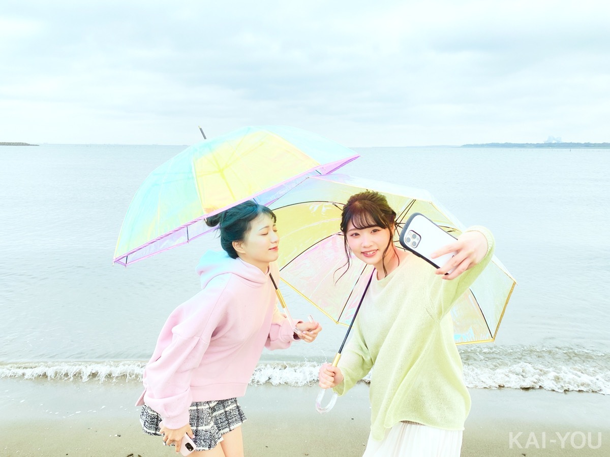 セクシー女優　根尾あかりさんと二葉エマさん