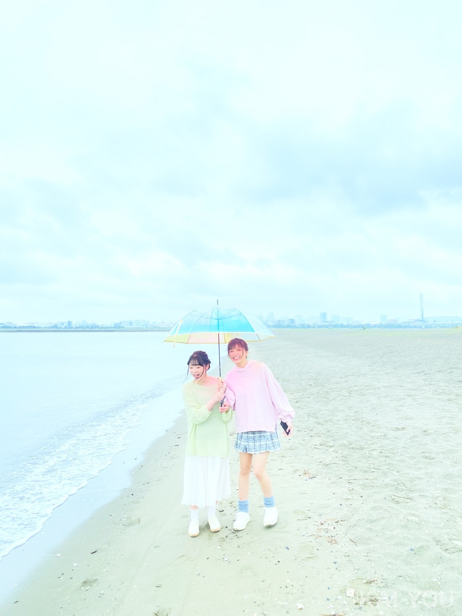 セクシー女優　根尾あかりさんと二葉エマさん