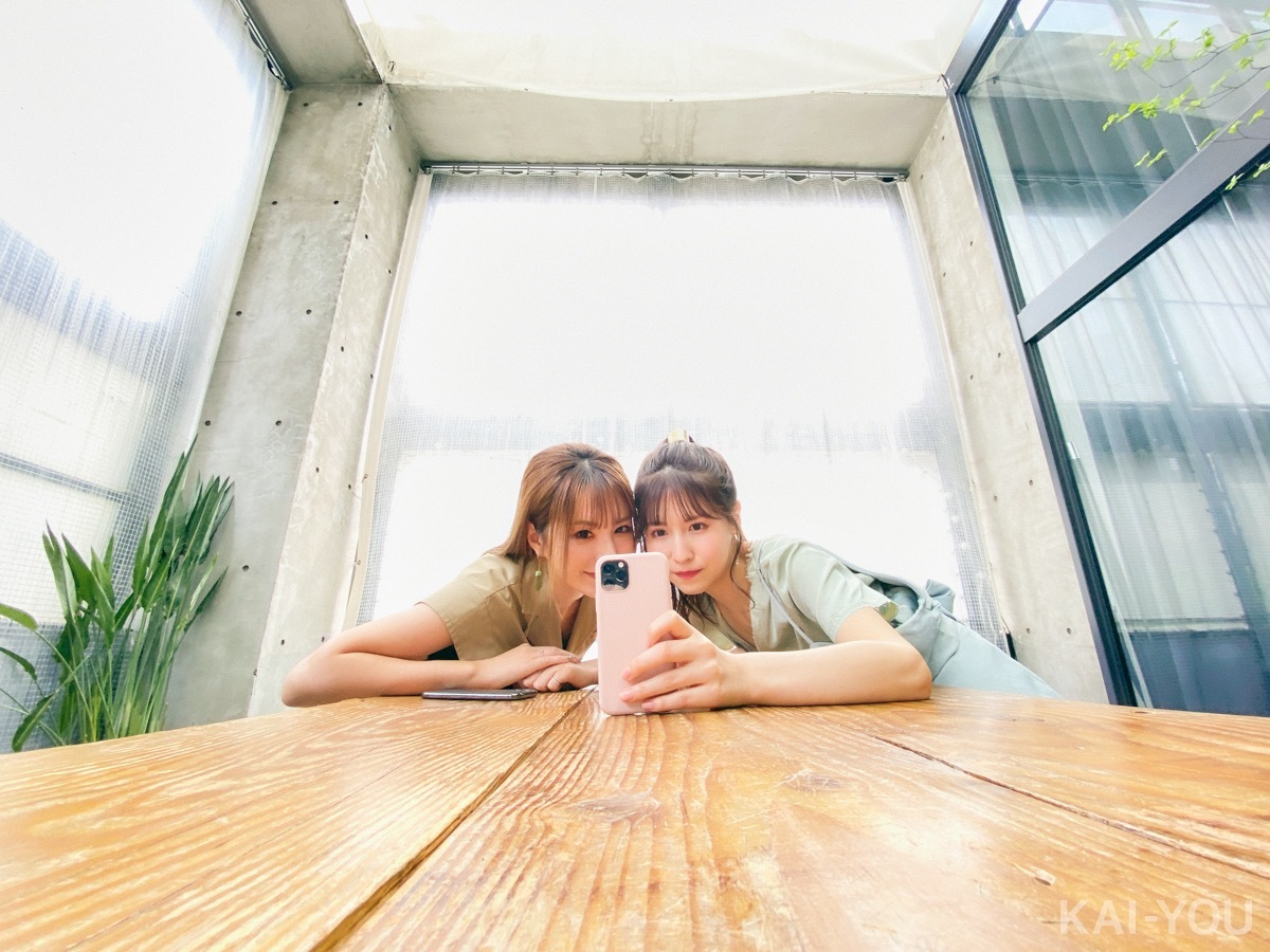 セクシー女優　桜空ももさんと天海つばささん