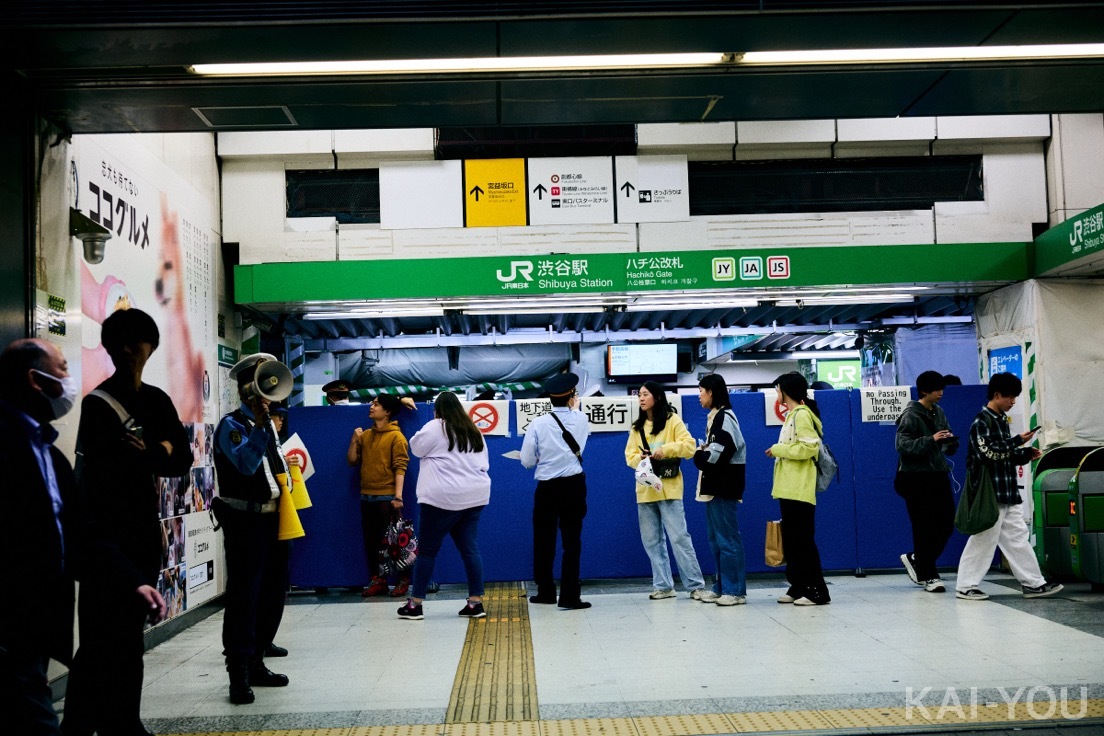 画像51: 渋谷ハロウィン、自粛要請のリアル　訪日外国人の反応「気持ちはわかるけど…」