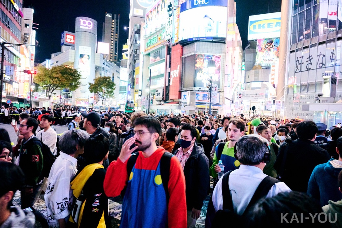 画像9: 渋谷ハロウィン、自粛要請のリアル　訪日外国人の反応「気持ちはわかるけど…」