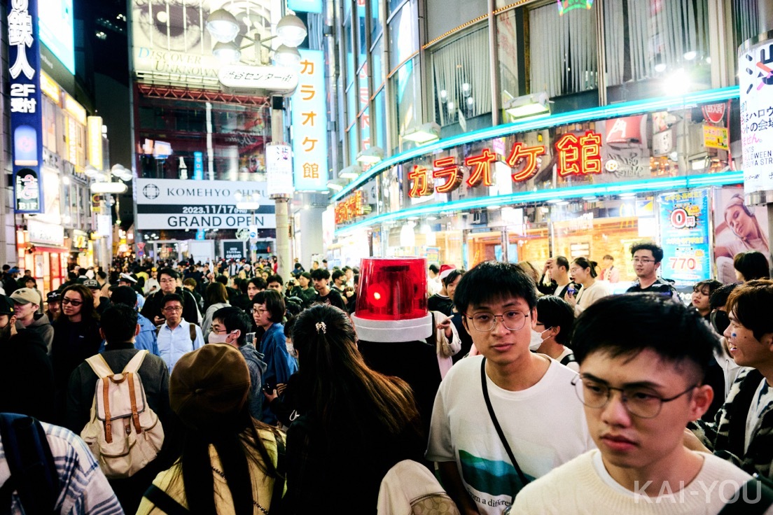 画像44: 渋谷ハロウィン、自粛要請のリアル　訪日外国人の反応「気持ちはわかるけど…」