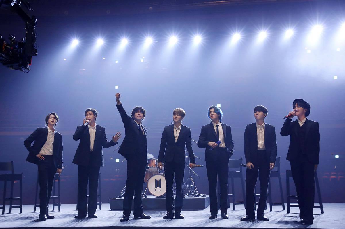 「2021グラミー賞」週間チャリティー公演に参加したBTS