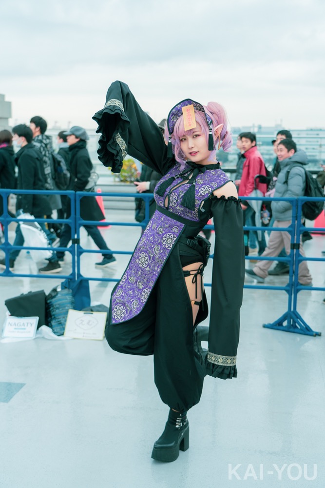 えむさん　キョンシー（M企画による衣装）のコスプレ