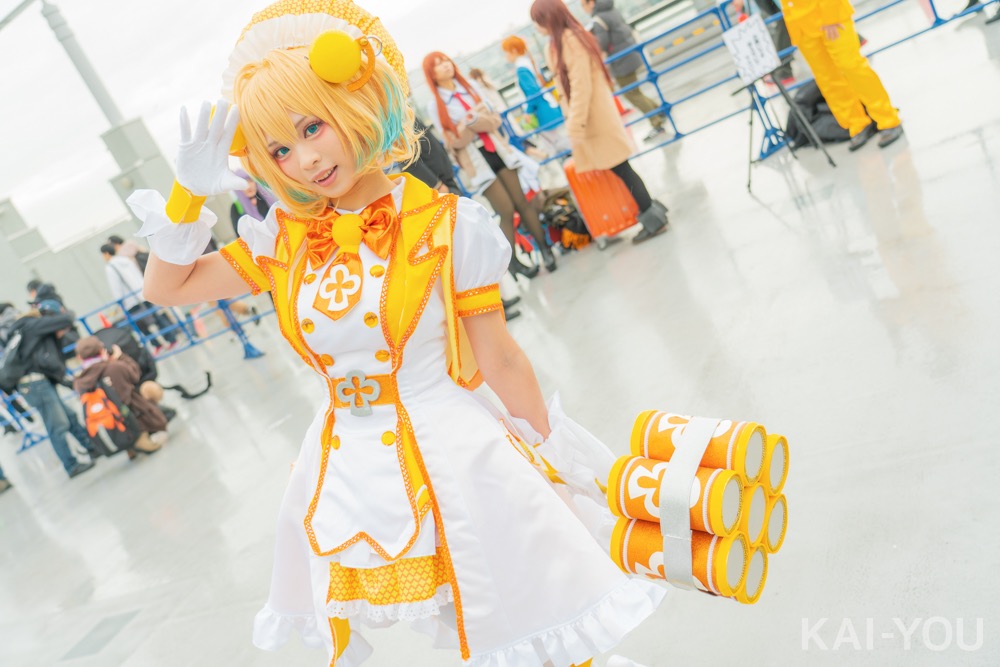 ありささん　『ボンバーガール』パインのコスプレ