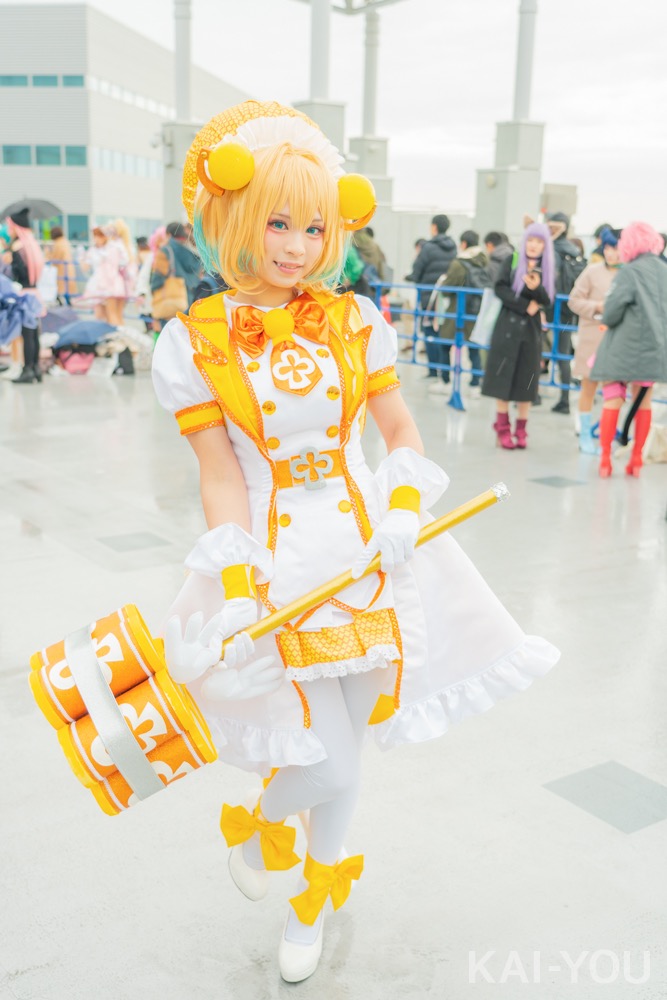 ありささん　『ボンバーガール』パインのコスプレ