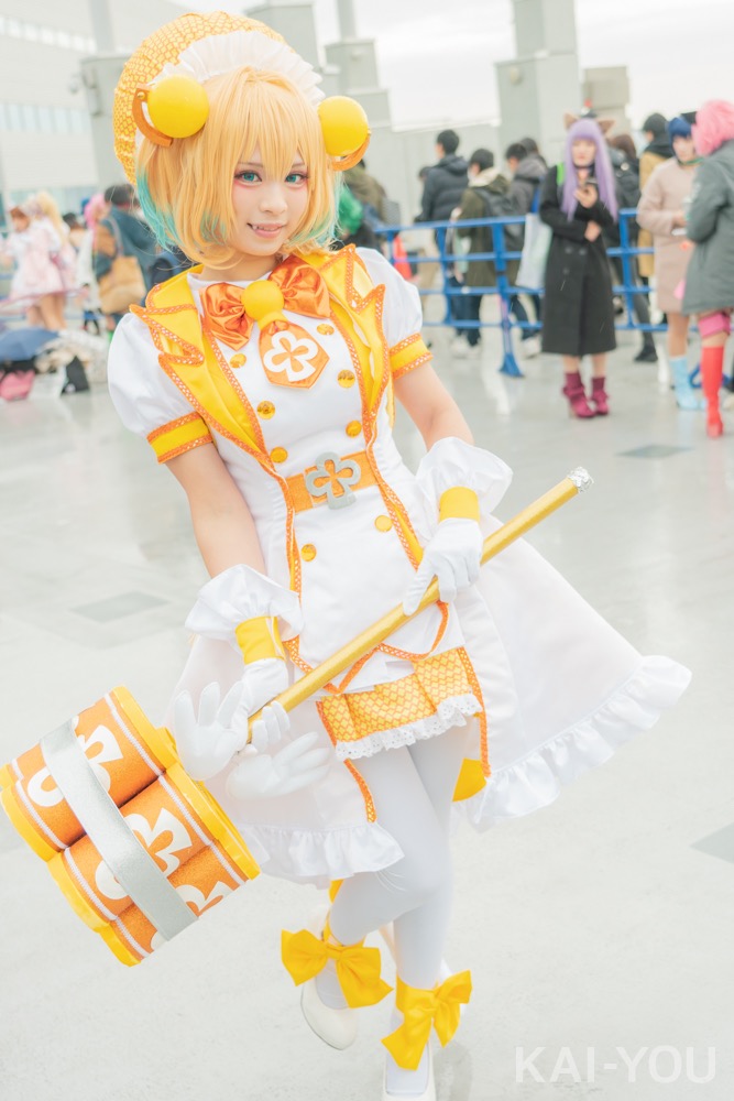 ありささん　『ボンバーガール』パインのコスプレ