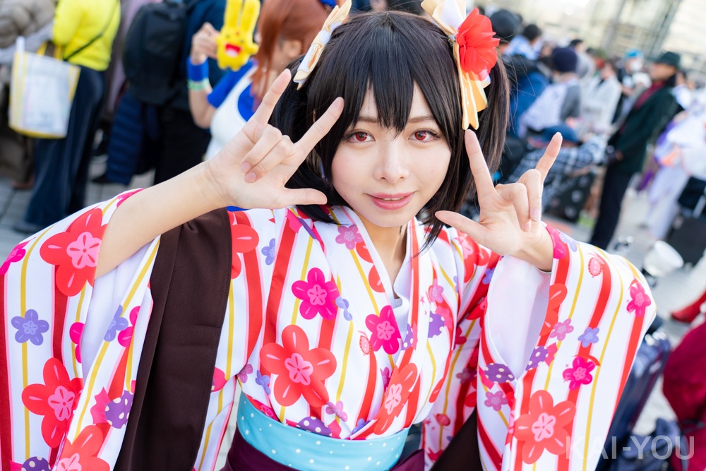 てぃさん『ラブライブ！』矢澤にこのコスプレ