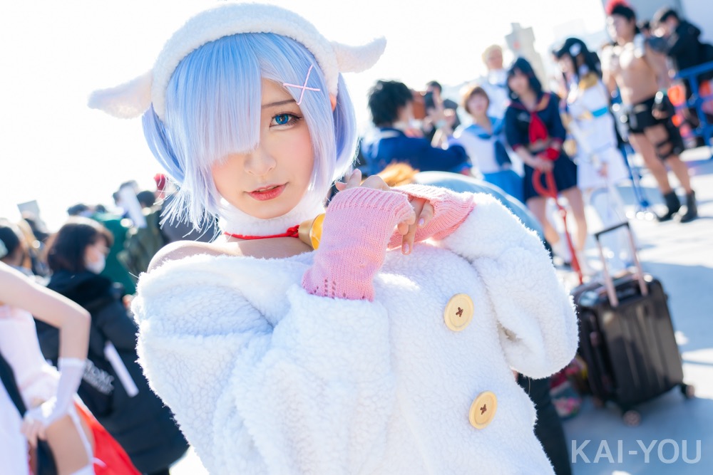 神楽坂真冬さん『Re:ゼロから始める異世界生活』レムのコスプレ