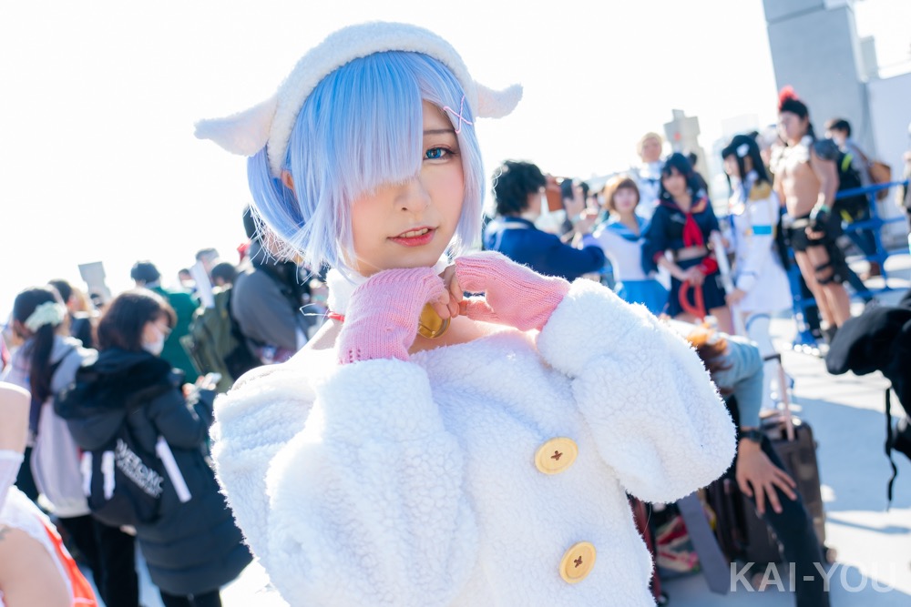 神楽坂真冬さん『Re:ゼロから始める異世界生活』レムのコスプレ