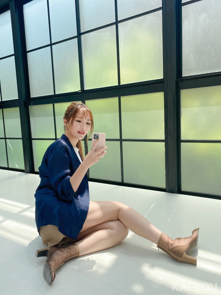 セクシー女優　桜空ももさんと天海つばささん