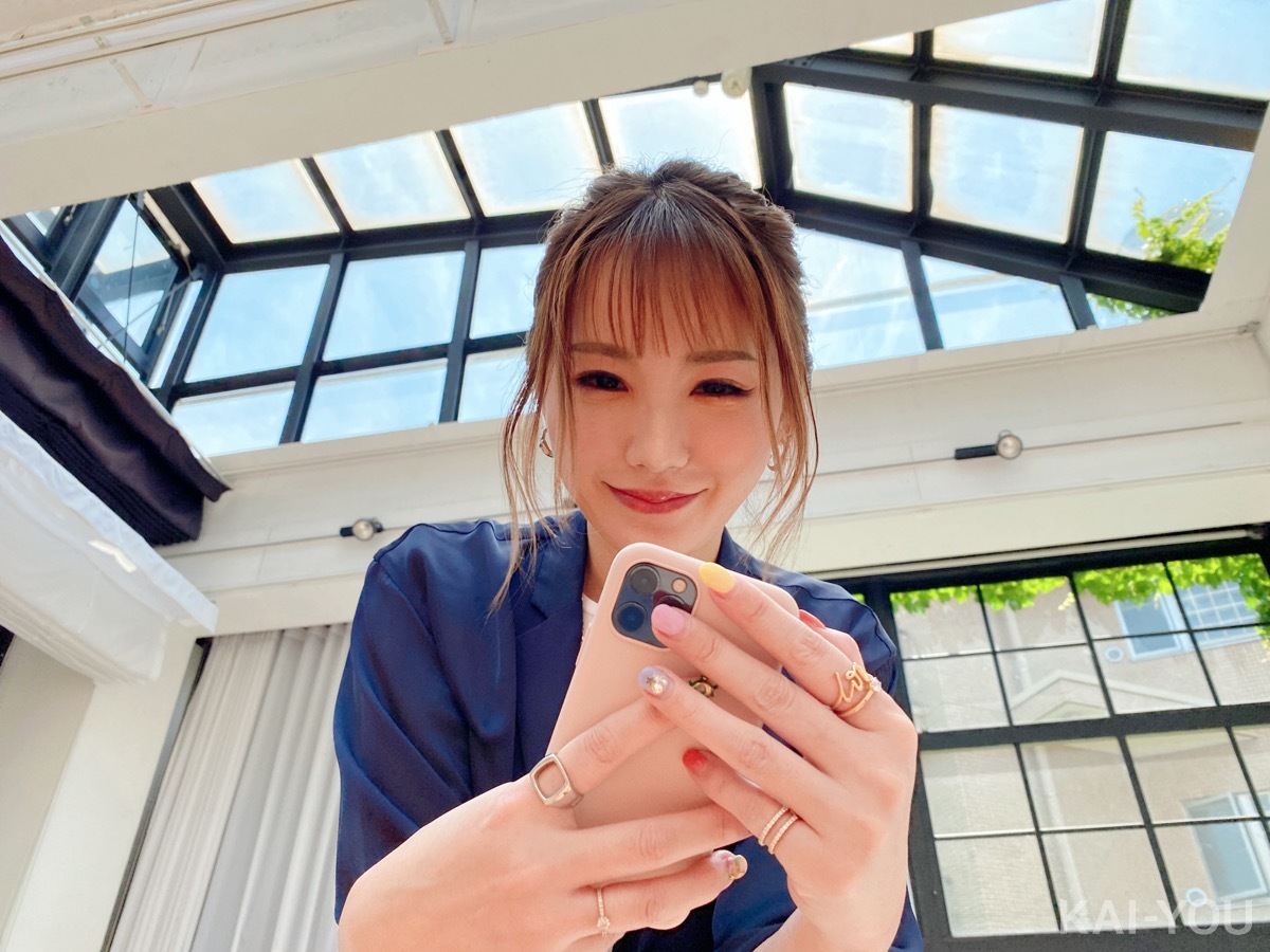 セクシー女優　桜空ももさんと天海つばささん