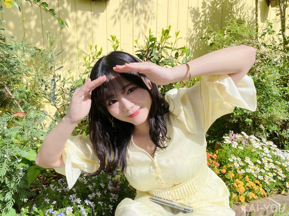 セクシー女優　小島みなみさんと羽咲みはるさん