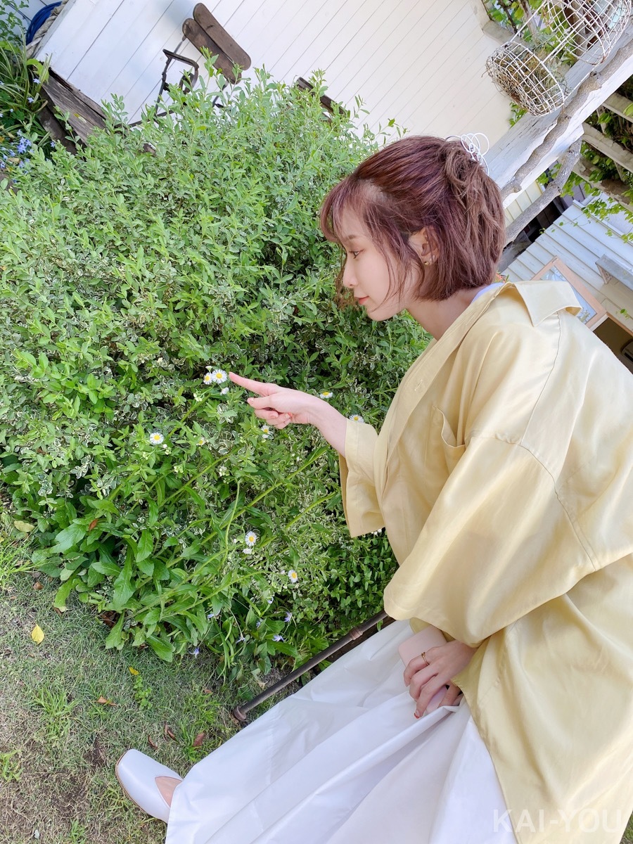 セクシー女優　小島みなみさんと羽咲みはるさん