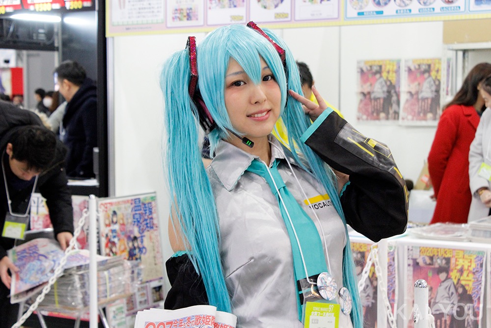 コミックマーケット97_コンパニオン写真