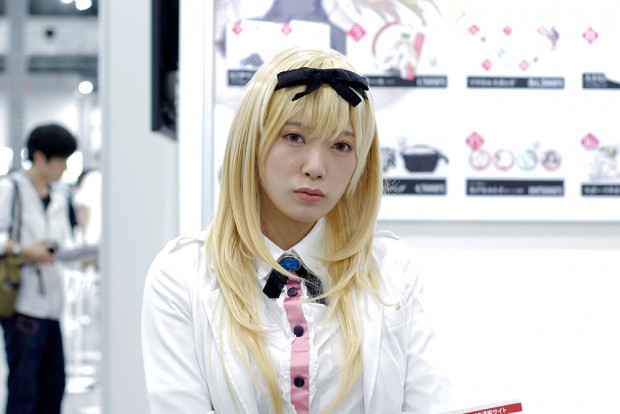 「コミックマーケット96」美人コスプレコンパニオン写真16