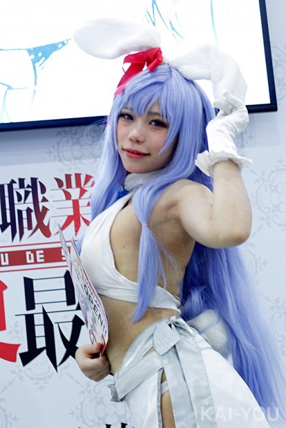 「コミックマーケット96」美人コスプレコンパニオン写真5