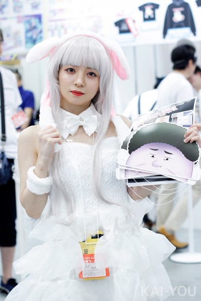 「コミックマーケット96」美人コスプレコンパニオン写真1