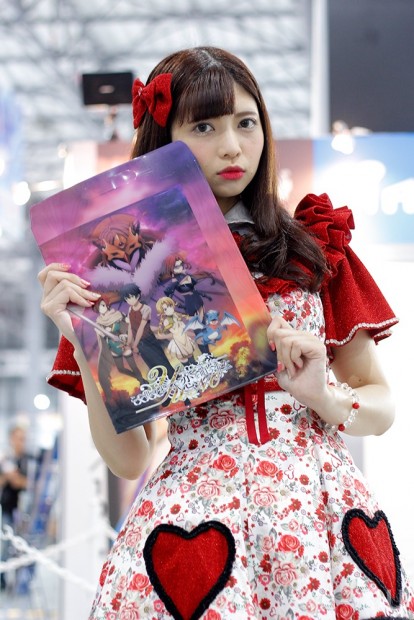 「コミックマーケット96」美人コスプレコンパニオン写真3
