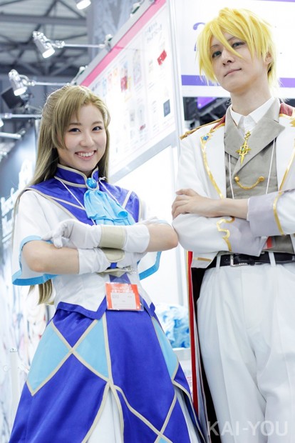 「コミックマーケット96」美人コスプレコンパニオン写真13
