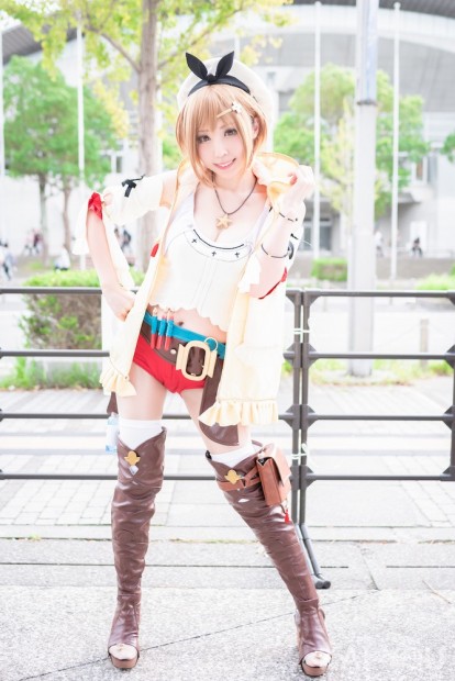 桃色れくさん／『ライザのアトリエ 〜常闇の女王と秘密の隠れ家〜』ライザリン・シュタウト