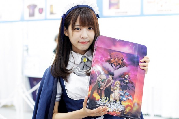 「コミックマーケット96」美人コスプレコンパニオン写真8