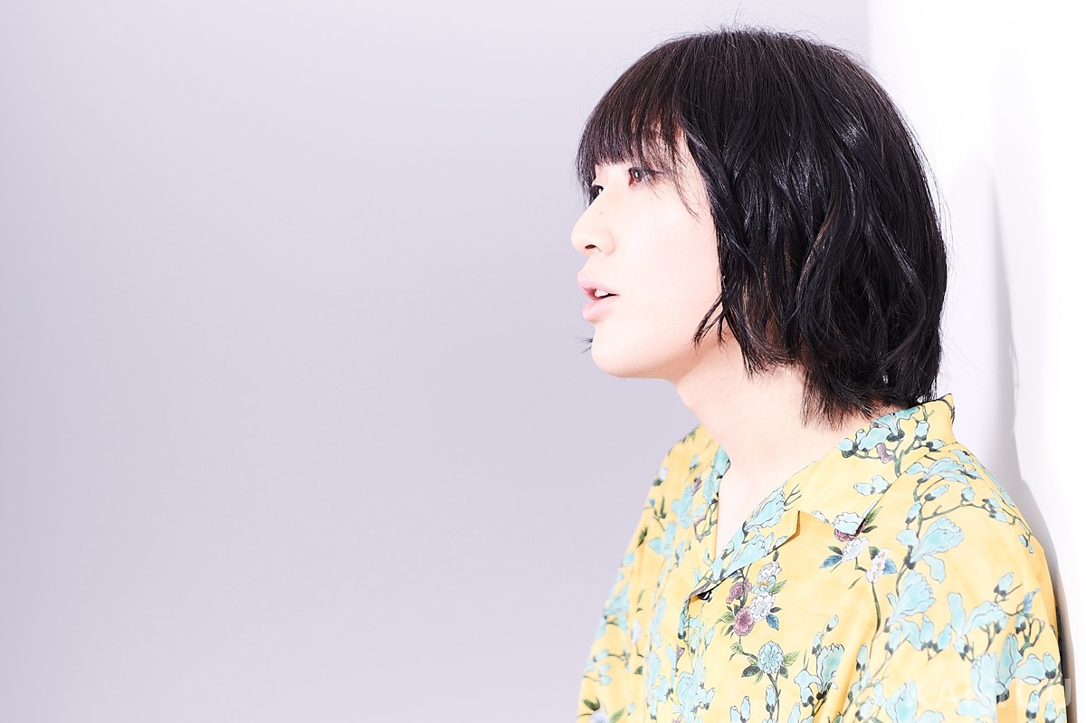 アニメ『アオアシ』声優 加藤渉（朝利マーチス淳役）インタビュー写真