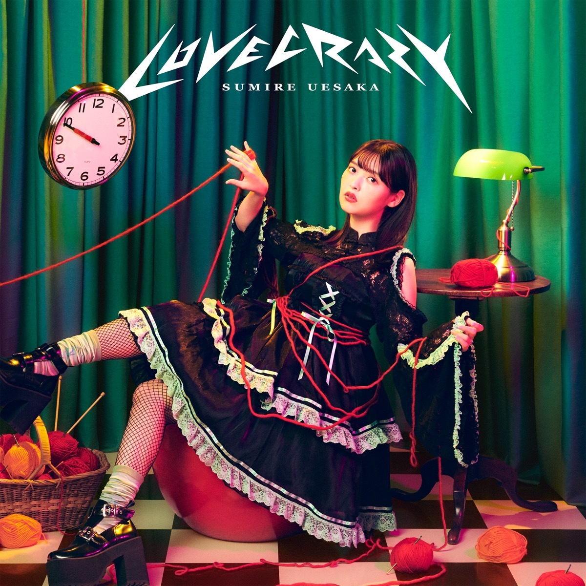 13th SINGLE『LOVE CRAZY』初回限定盤