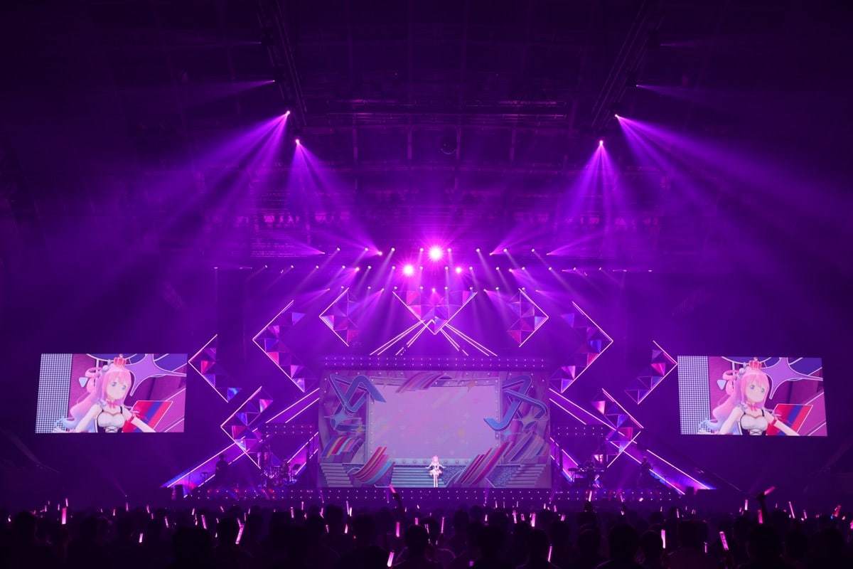 M11.絶対忠誠♡なのなのら！／Photo By 中村ユタカ © 2016 COVER Corp.