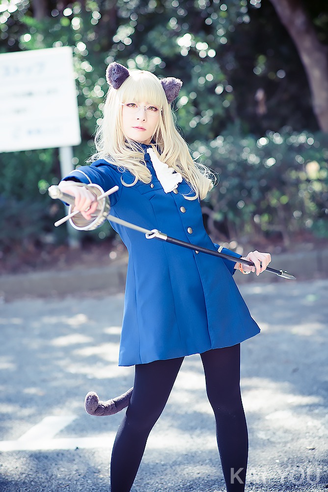 七海（@viorahill）さん／『ストライクウィッチーズ』ペリーヌ・クロステルマンのコスプレ