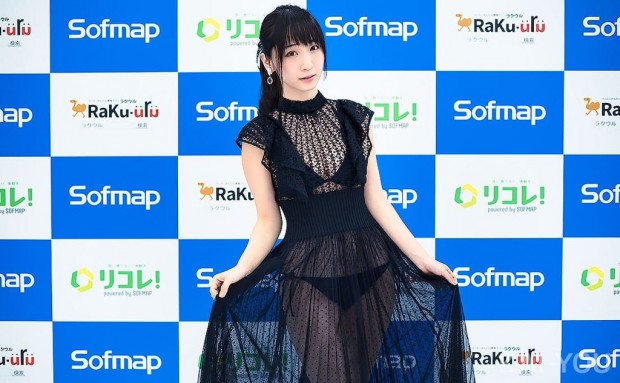 伊織もえさん『週刊ヤングジャンプ』イベント13