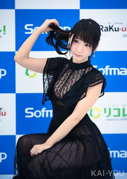 伊織もえさん『週刊ヤングジャンプ』イベント6