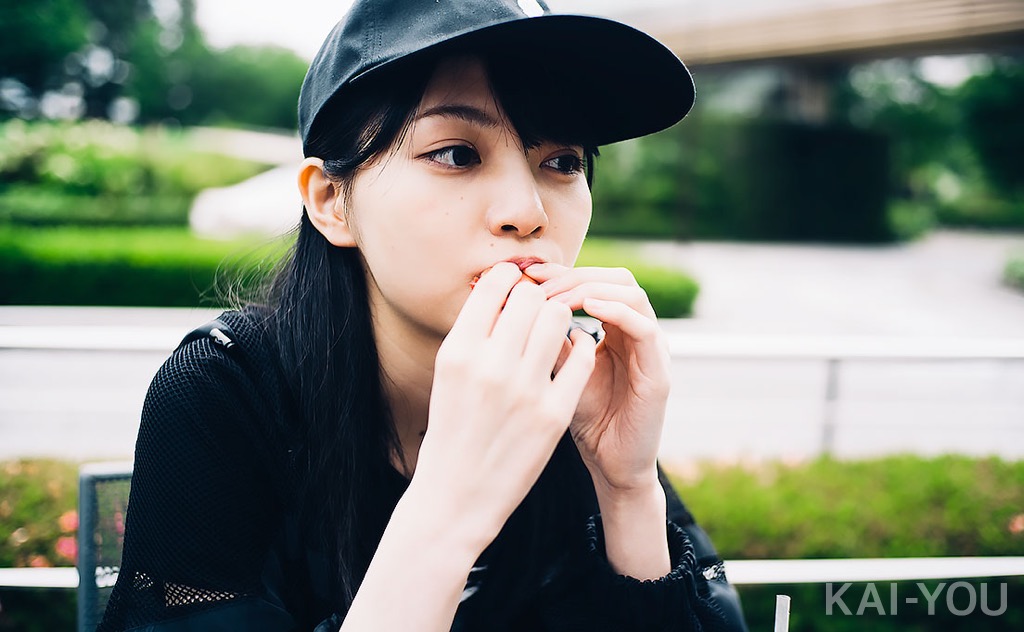 若菜葵さんインタビュー写真