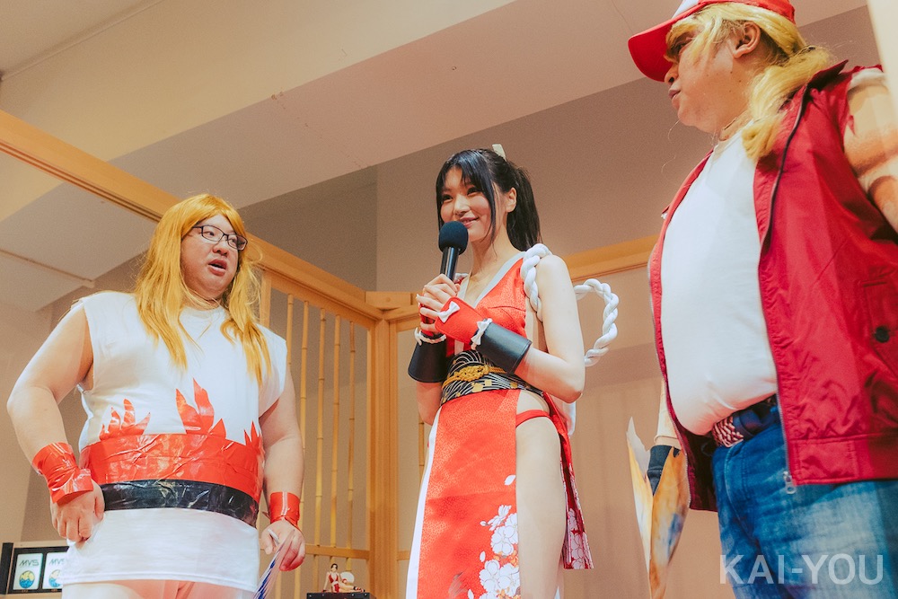 似鳥沙也加さんの不知火舞コスプレ