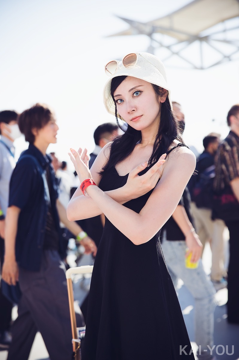 【写真】ニコ・ロビン、夏コミで咲き誇る　美しき『ONE PIECE』コスプレ