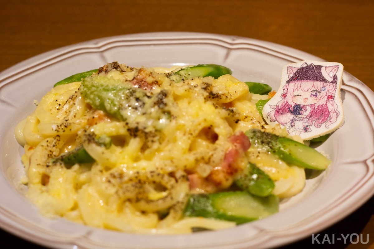 博衣こより監修の「冷凍うどんは常備していますカルボうどん」