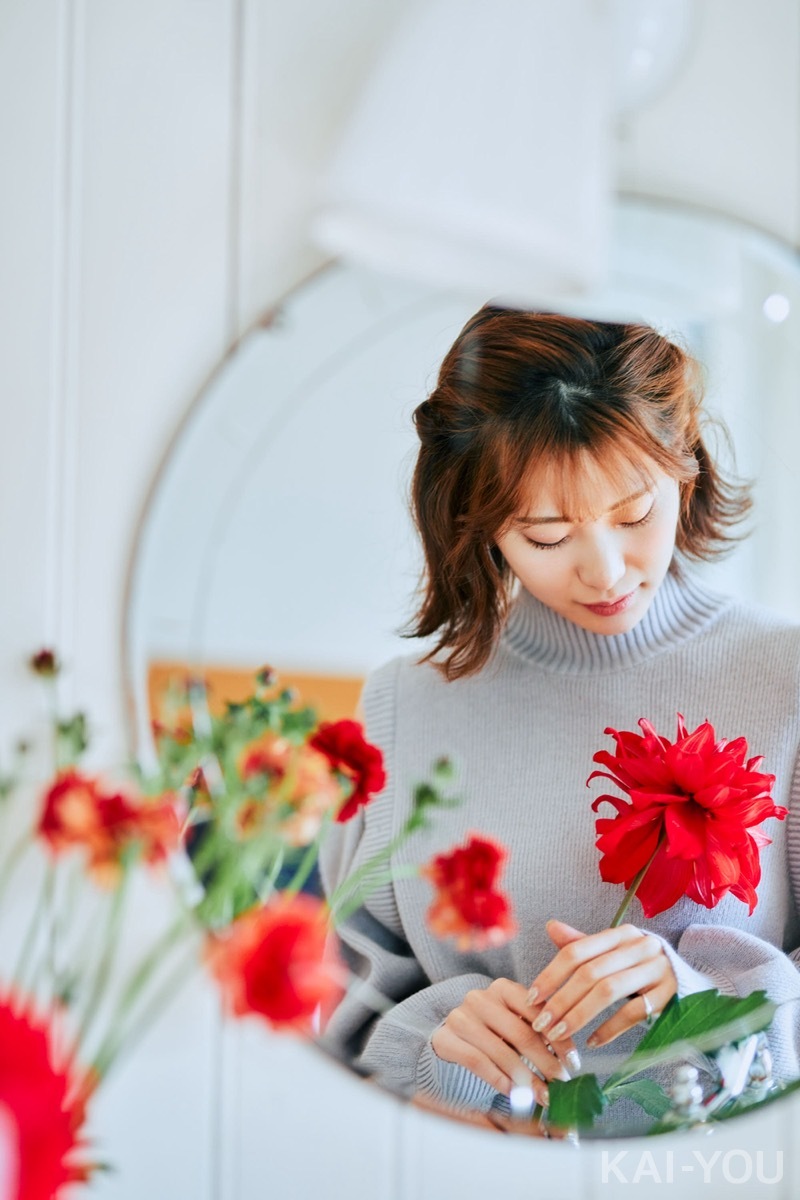 セクシー女優　美谷朱里さん
