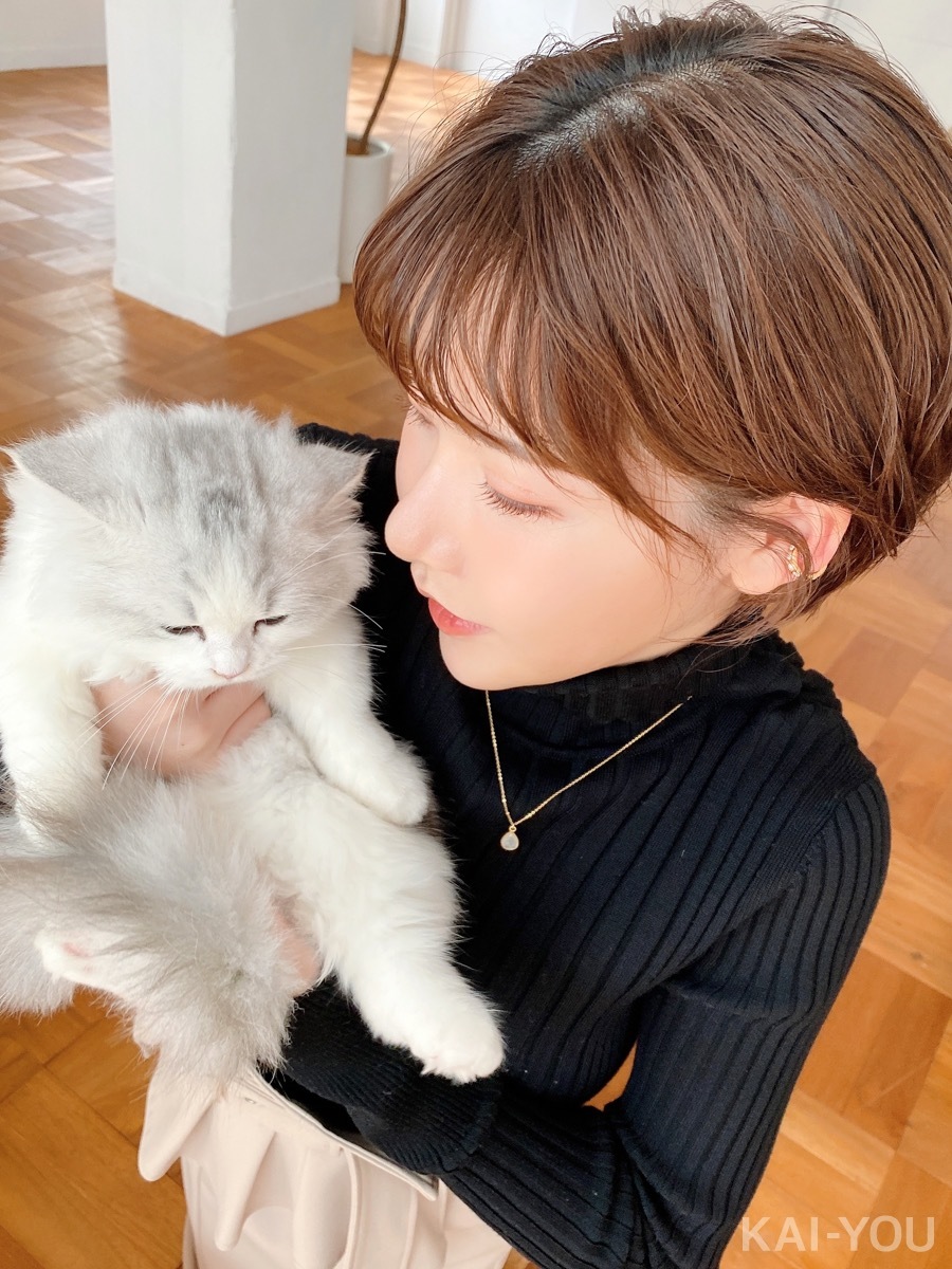 セクシー女優　深田えいみさんと桜もこさん