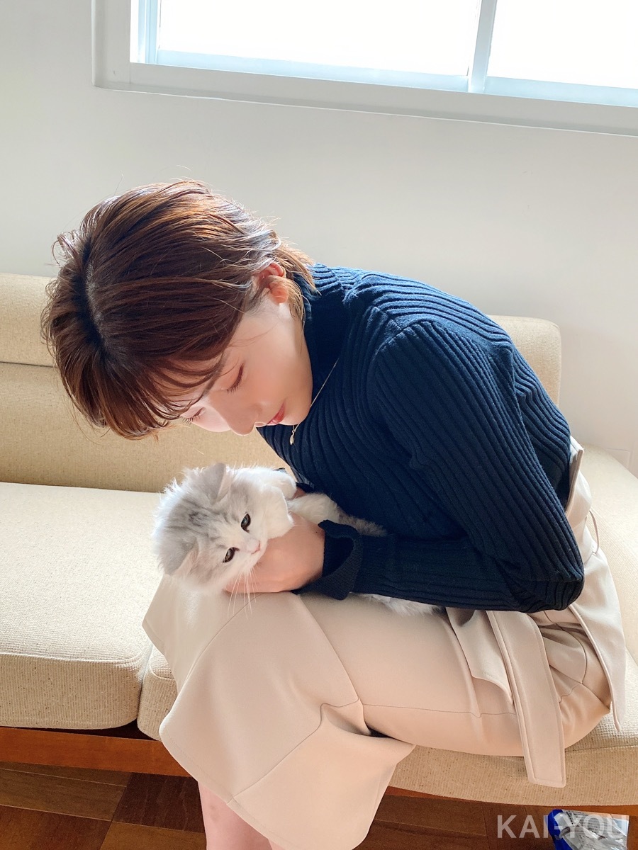 セクシー女優　深田えいみさんと桜もこさん