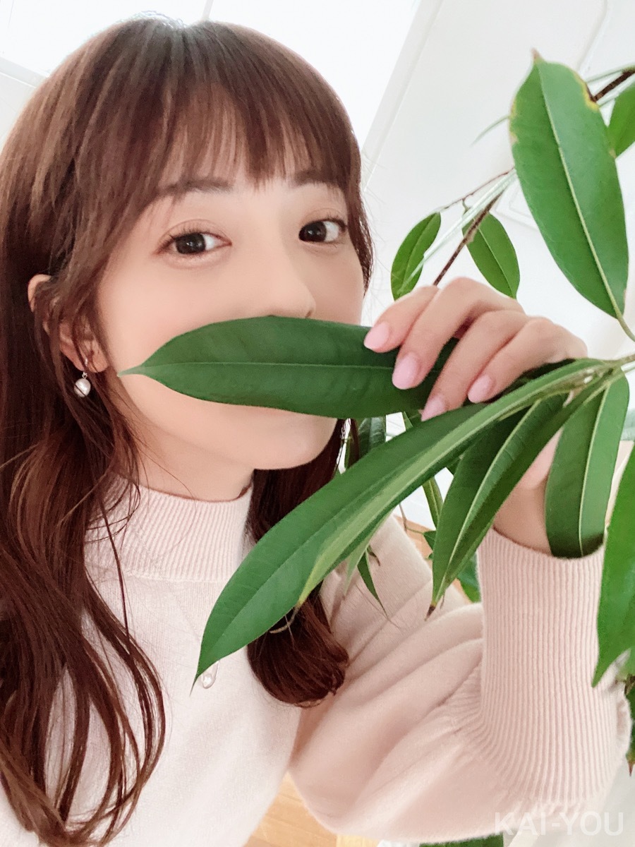 セクシー女優　深田えいみさんと桜もこさん