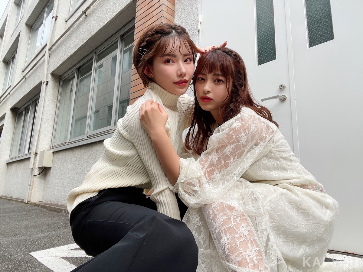 セクシー女優　深田えいみさんと桜もこさん