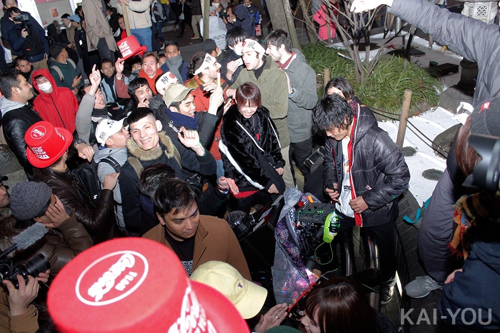 熱狂の渋谷カウントダウン2020年写真