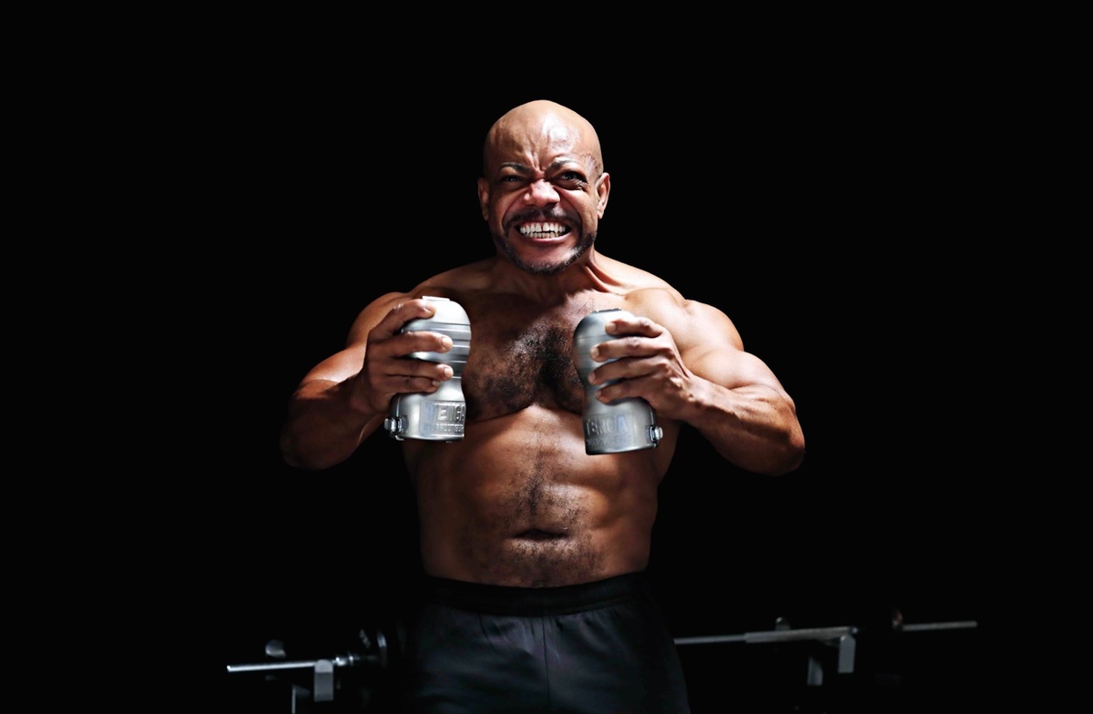 「TENGA WORKOUT GEAR」