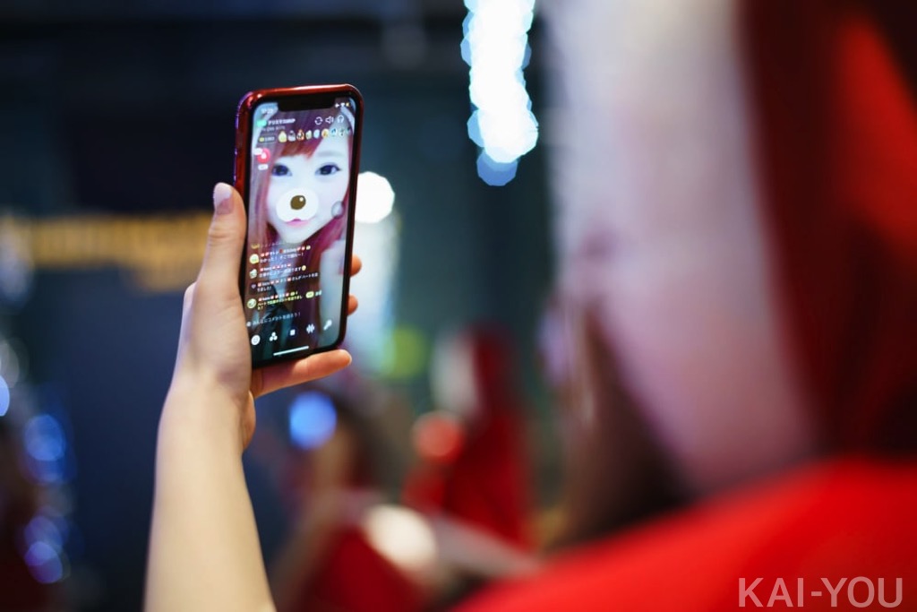 「LINE LIVE Christmas Party 2018」の様子