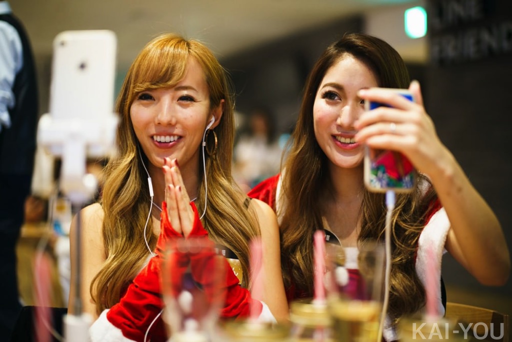 「LINE LIVE Christmas Party 2018」の様子