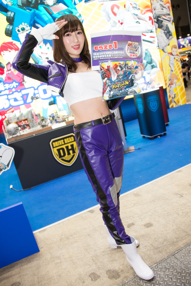 タカラトミーのコンパニオンさんのコスプレ画像6